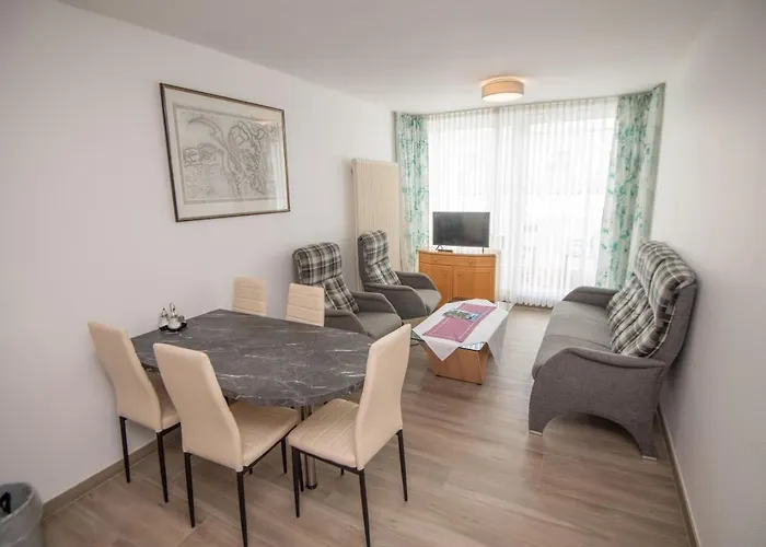 Hotels Haus Waterkant & Strandvilla Eils